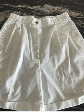 Vintage Hasting&Smith Classic HighWaist White BermudaShorts cuffed minimalist 12